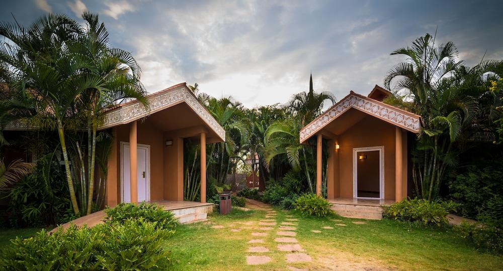 Vijayshree Resort And Heritage Village Хоспет Екстериор снимка